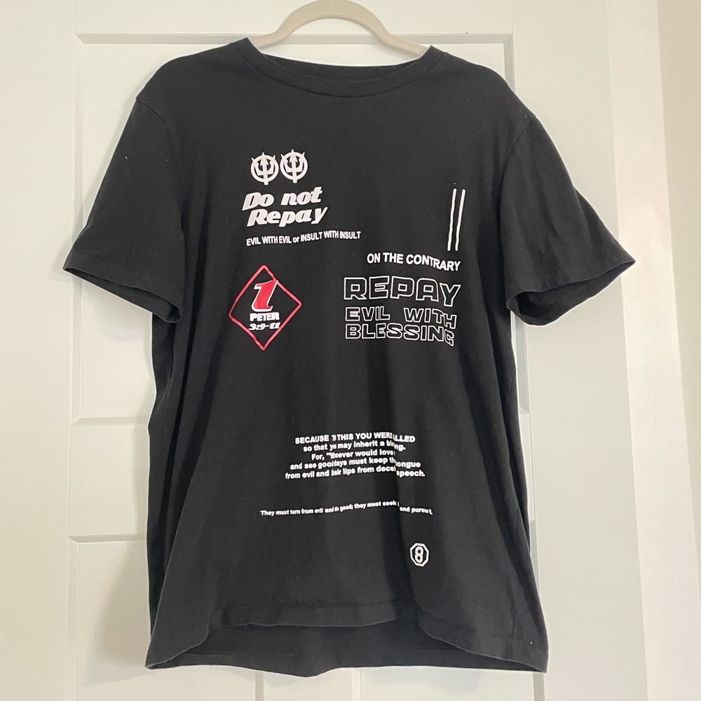 Black Graphic T Shirt Scripture Bible Script Mens Large